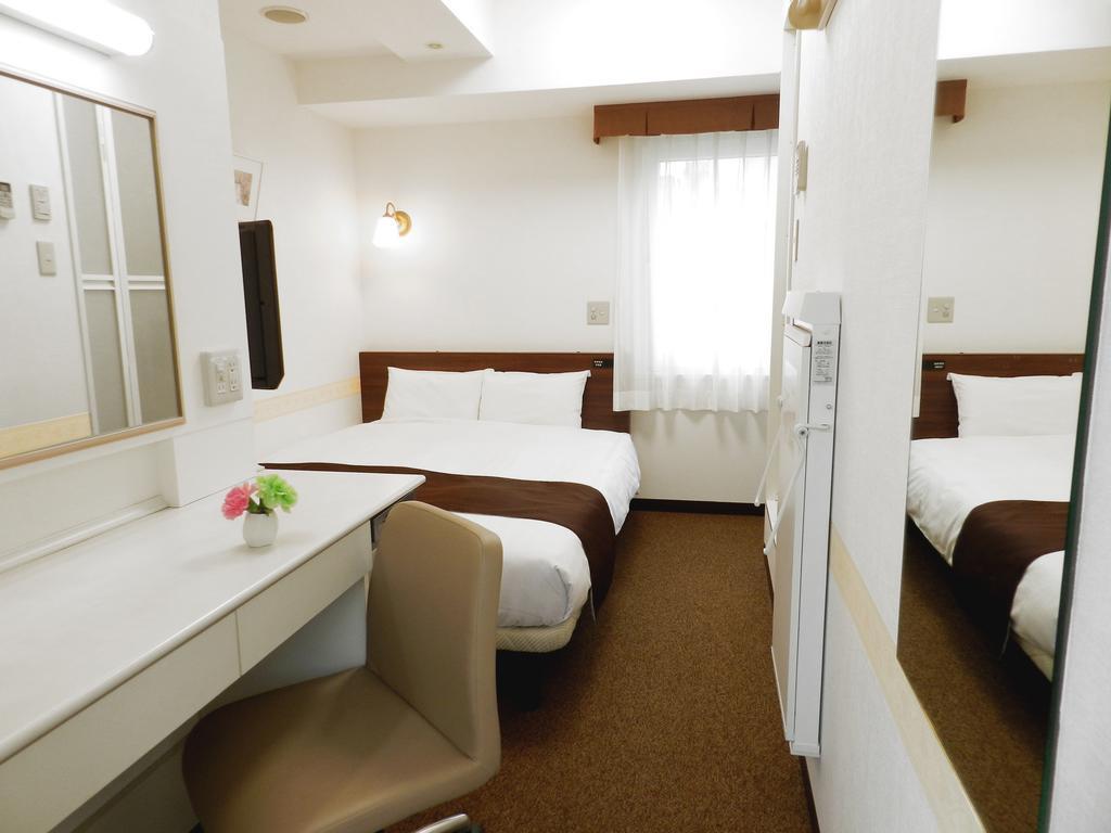 טוקיו Hotel Check In Shimbashi חדר תמונה